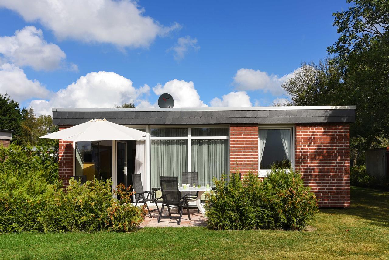 Ferienhaeuser Taddigshoern Bensersiel Exterior foto